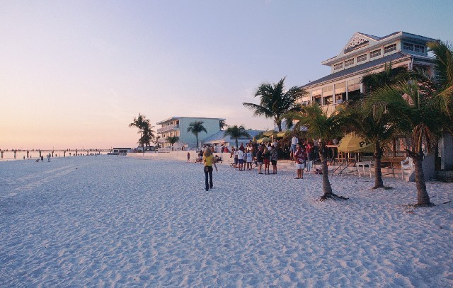 ftmyersbeach.jpg