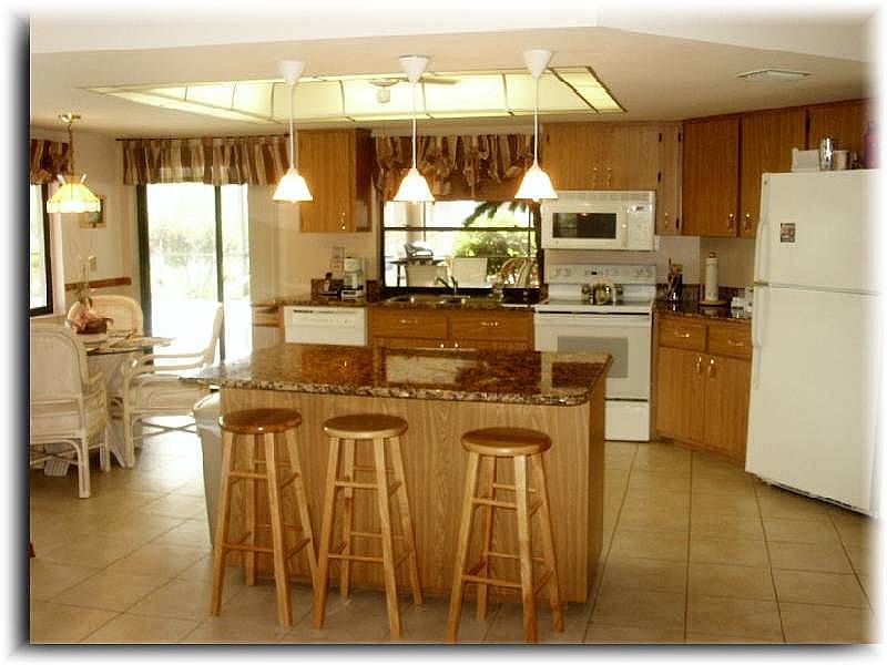 kitchen3012e.jpg